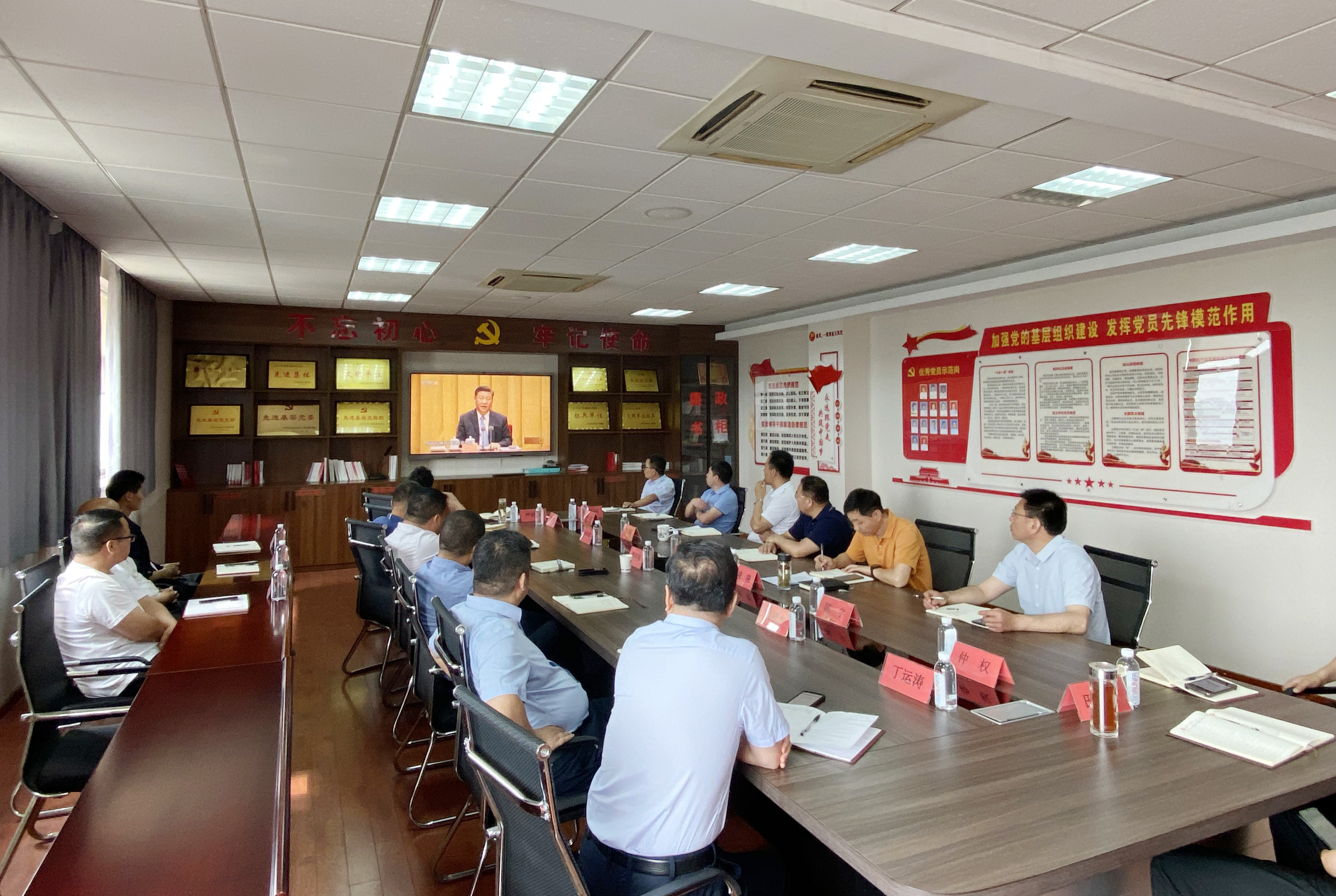 警示教育周1.jpg